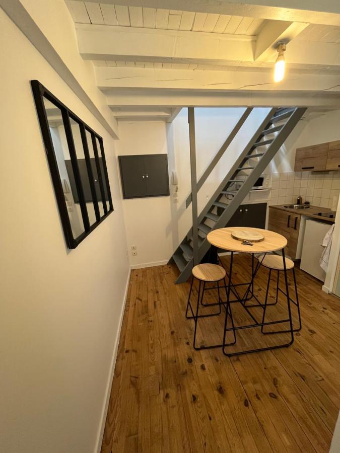 Logement Au Coeur De Dole Exterior foto